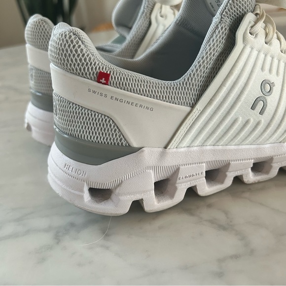 On Cloud Cloudswift PR Sneakers in Glacier/White, Women’s Size 10 - Picture 3 of 8